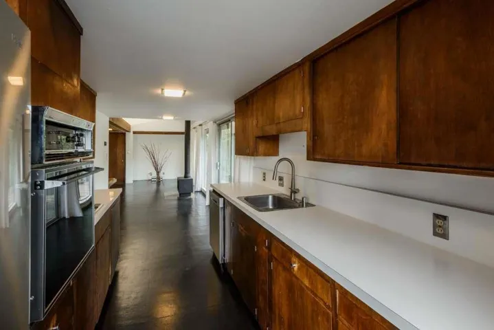141 Glen Aulin Lane, Burlingame, California 94010