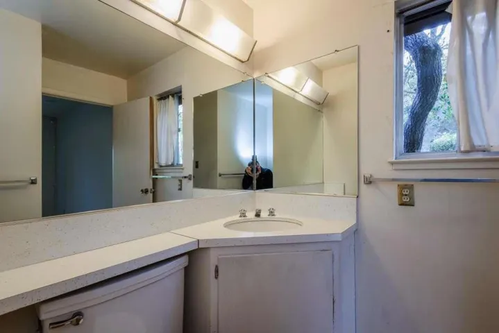 141 Glen Aulin Lane, Burlingame, California 94010