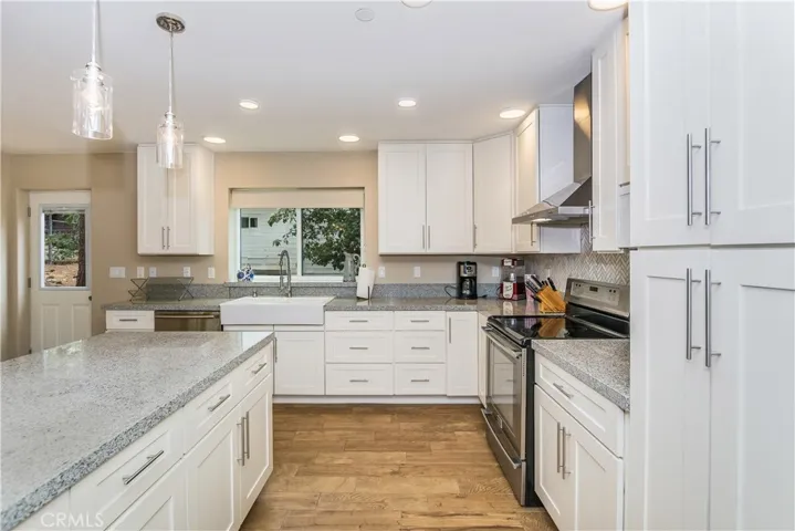 530 Wanita Lane, Big Bear, California 92315