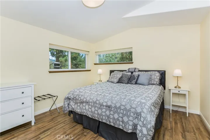 530 Wanita Lane, Big Bear, California 92315