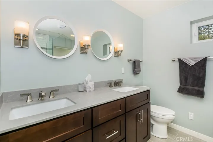 530 Wanita Lane, Big Bear, California 92315