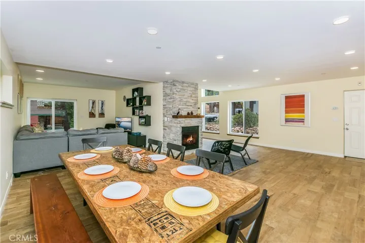 530 Wanita Lane, Big Bear, California 92315