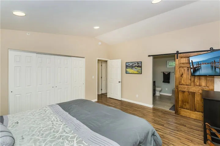 530 Wanita Lane, Big Bear, California 92315