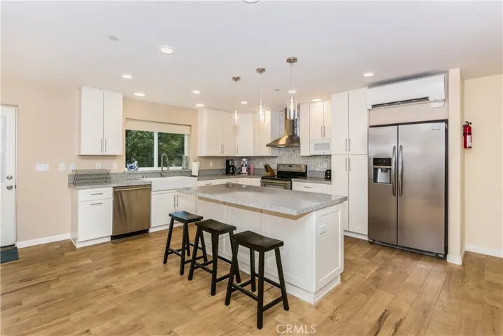 530 Wanita Lane, Big Bear, California 92315