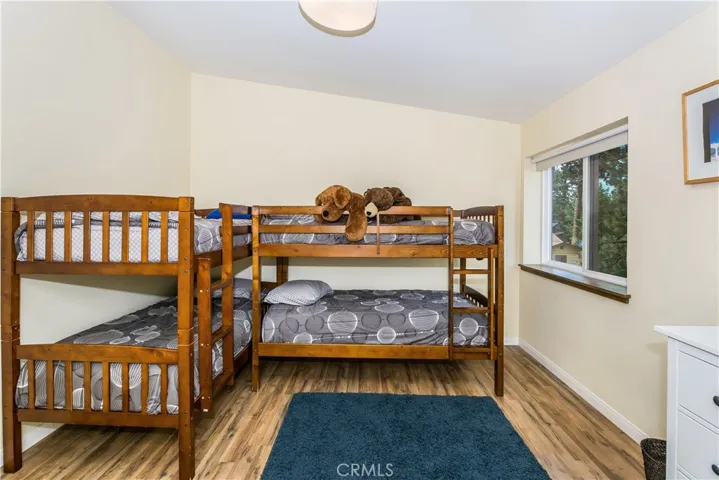 530 Wanita Lane, Big Bear, California 92315