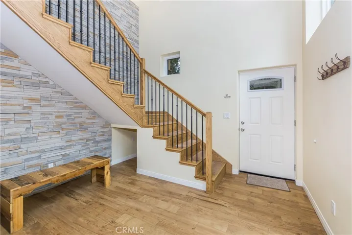 530 Wanita Lane, Big Bear, California 92315