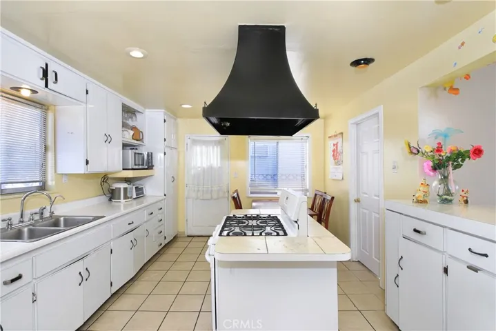 14544 Fairgrove Avenue, La Puente, California 91744