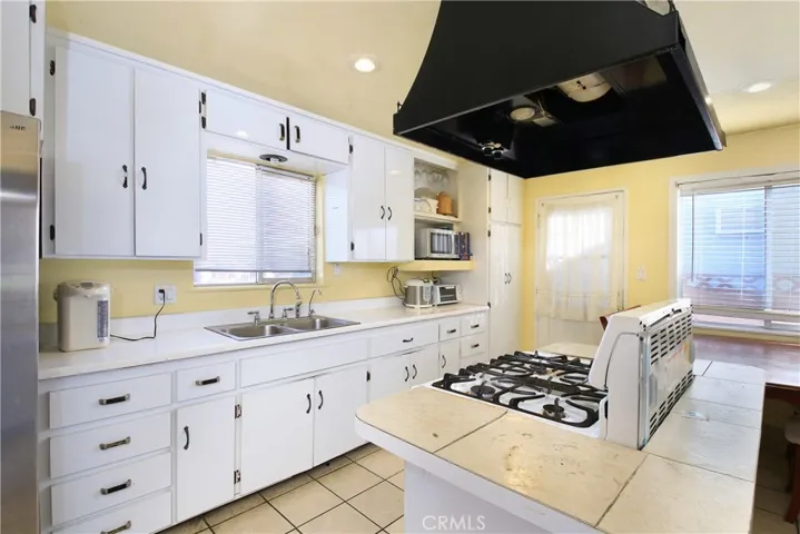 14544 Fairgrove Avenue, La Puente, California 91744