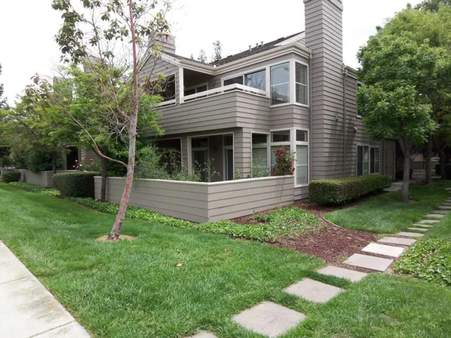 1677 Parkview Green Circle, San Jose, California 95131