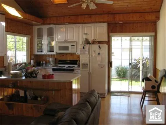 734 E Almond Avenue, Orange, California 92866