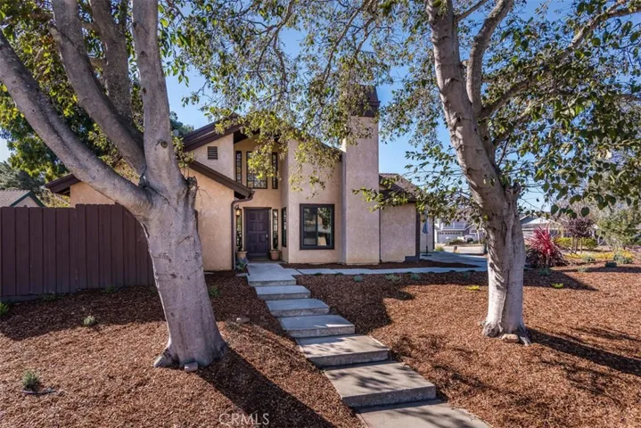 817 Vista Del Brisa, San Luis Obispo, California 93405