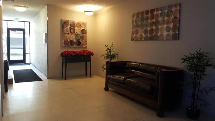 1614 Hudson Street 120, Redwood City, California 94061