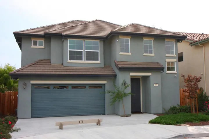 351 Slate Avenue, Hollister, California 95023