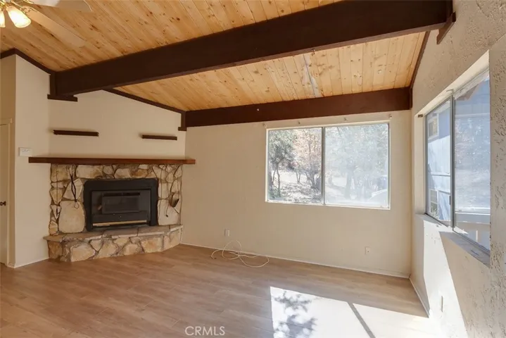 363 Vista Lane, Sugarloaf, California 92386