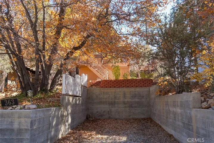 363 Vista Lane, Sugarloaf, California 92386