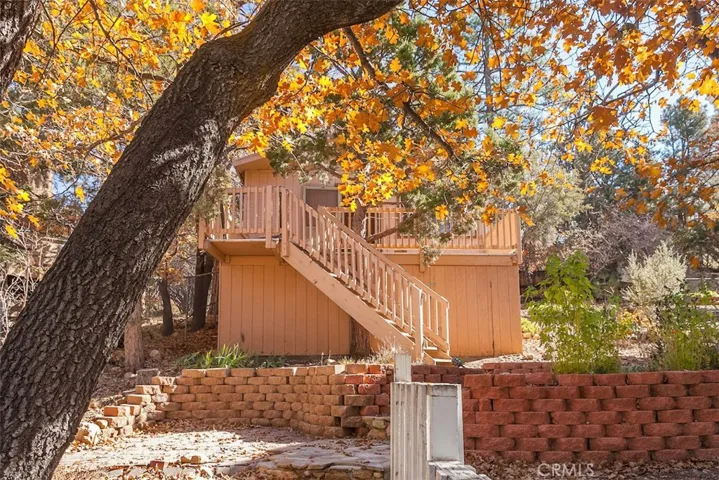363 Vista Lane, Sugarloaf, California 92386