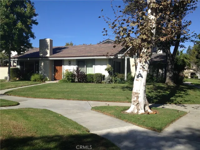 2006 W West Wind, Santa Ana, California 92704