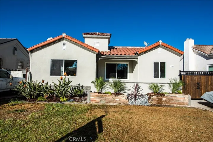 1947 W 82nd Street, Los Angeles, California 90047