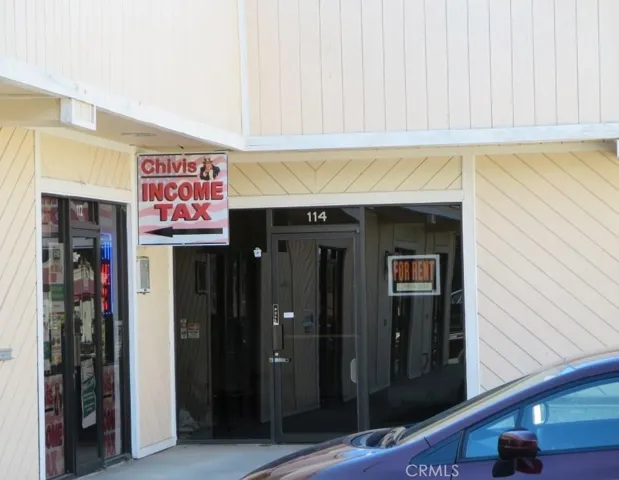 106 N Riverside Avenue 114, Rialto, California 92376