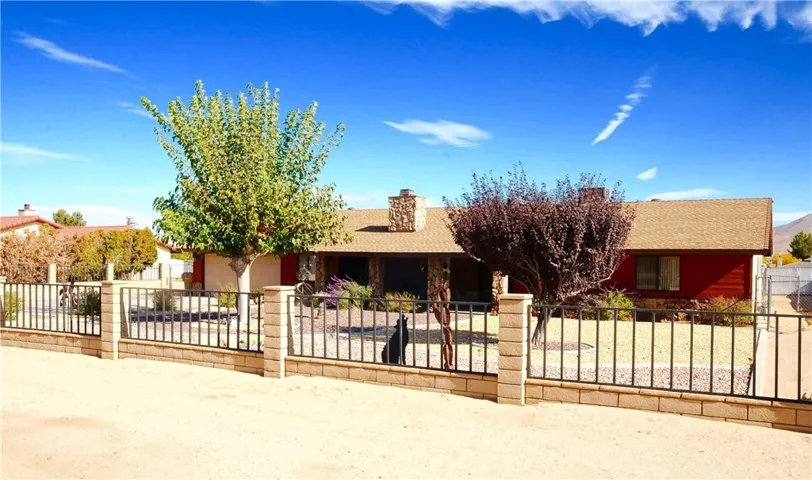 7483 Madera Avenue, Hesperia, California 92345