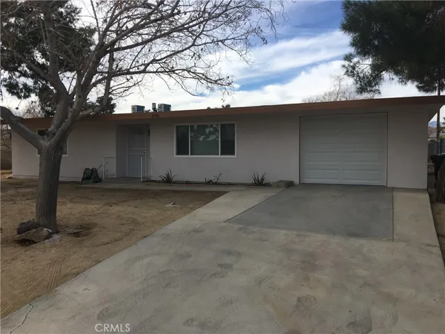 6386 Richard Drive, Yucca Valley, California 92284