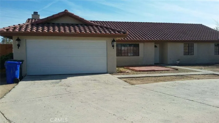 15673 Heatherdale Road, Victorville, California 92394