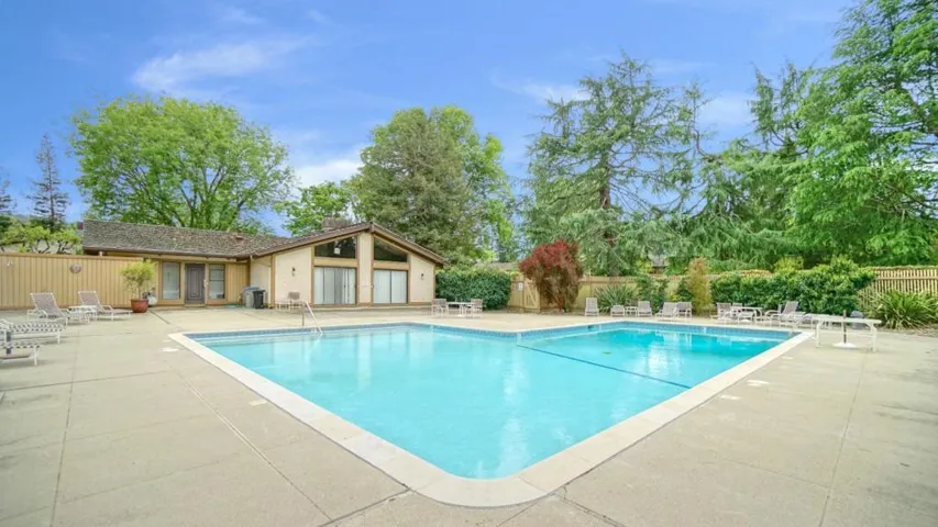 6015 Calle De Felice, San Jose, California 95124
