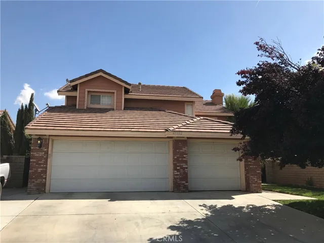 45322 Pickford Avenue, Lancaster, California 93534