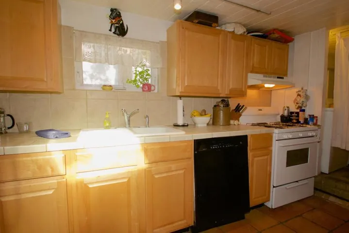 1171 Presidio Boulevard, Pacific Grove, California 93950