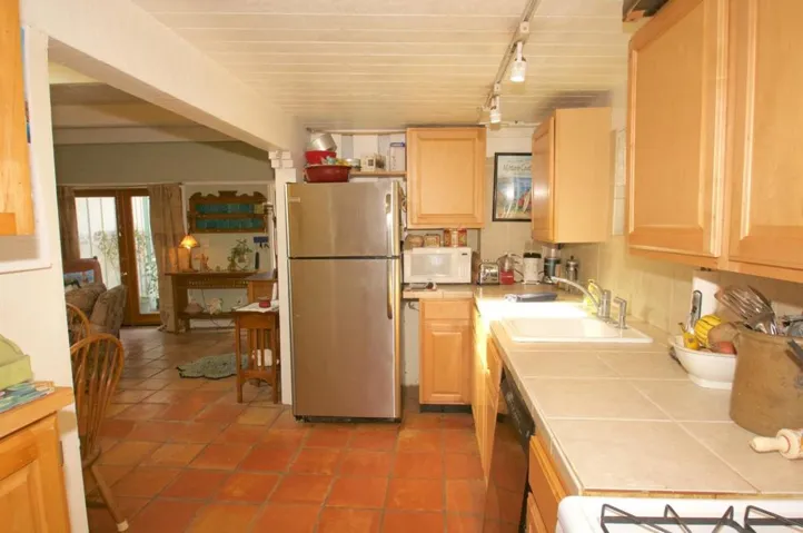 1171 Presidio Boulevard, Pacific Grove, California 93950