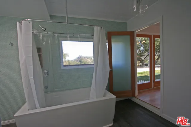 1205 Fernwood Pacific Drive, Topanga, California 90290