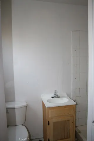 7417 Seville Avenue, Huntington Park, California 90255