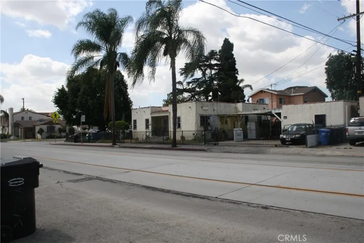 7417 Seville Avenue, Huntington Park, California 90255