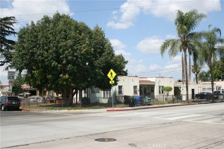 7417 Seville Avenue, Huntington Park, California 90255
