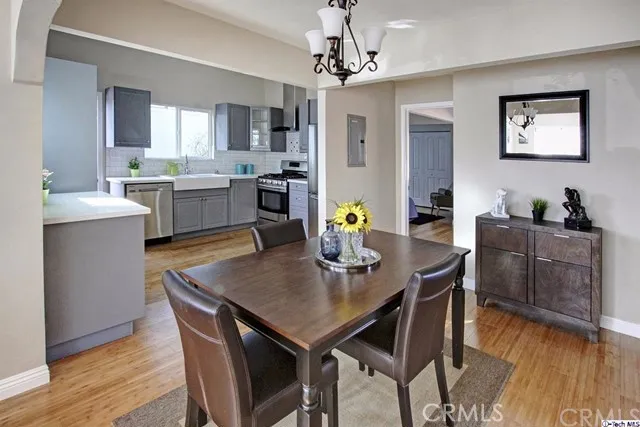 10563 Irma Avenue, Tujunga, California 91042