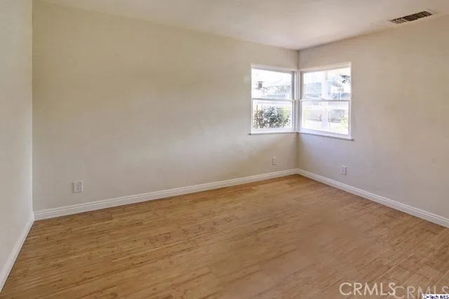 10563 Irma Avenue, Tujunga, California 91042
