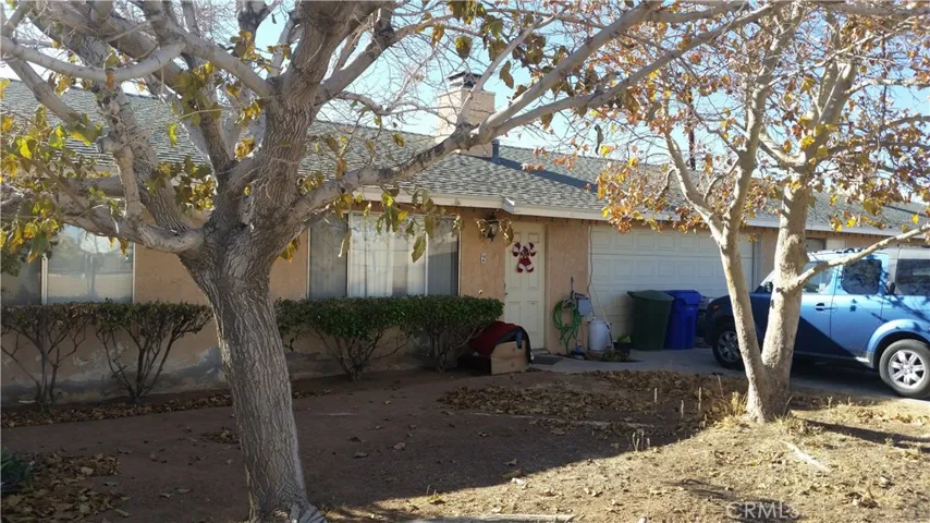 13474 Mohawk Road, Apple Valley, California 92308