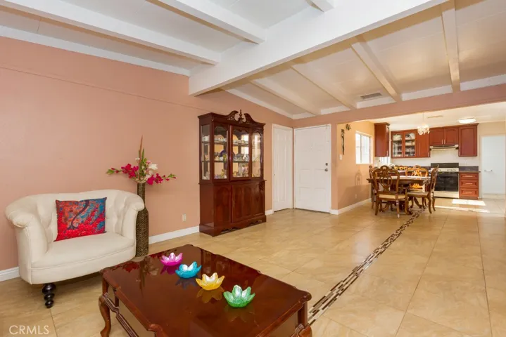 7401 El Tomaso Way, Buena Park, California 90620