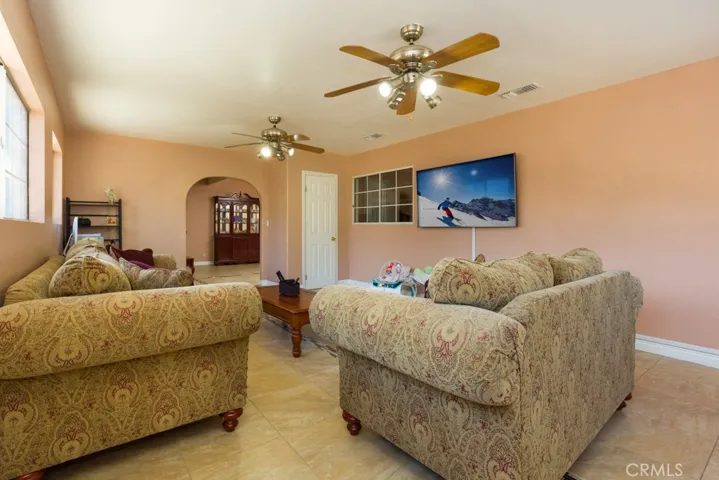 7401 El Tomaso Way, Buena Park, California 90620