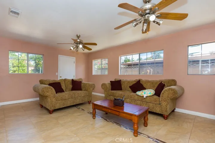 7401 El Tomaso Way, Buena Park, California 90620