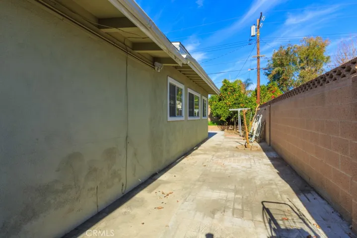 7401 El Tomaso Way, Buena Park, California 90620