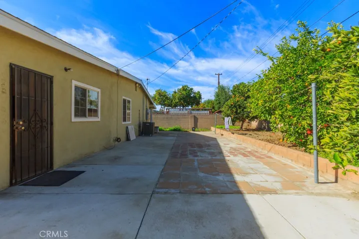 7401 El Tomaso Way, Buena Park, California 90620
