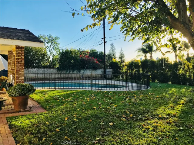 10551 Yolanda Avenue, Porter Ranch, California 91326