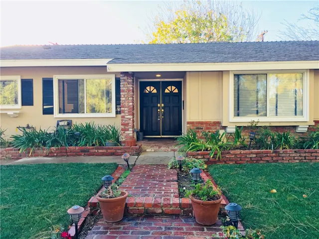 10551 Yolanda Avenue, Porter Ranch, California 91326