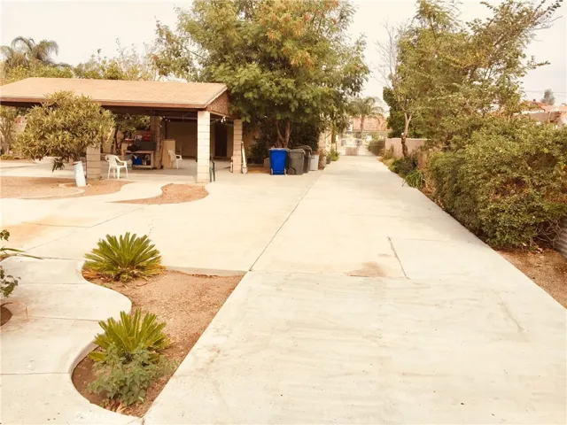 15787 Rose Avenue, Fontana, California 92337