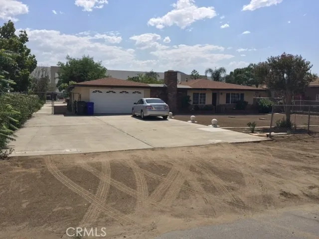 15787 Rose Avenue, Fontana, California 92337