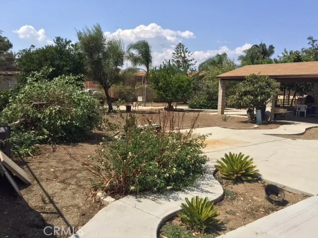 15787 Rose Avenue, Fontana, California 92337