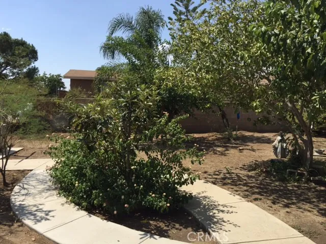 15787 Rose Avenue, Fontana, California 92337