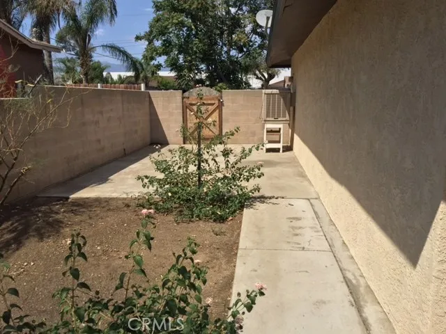 15787 Rose Avenue, Fontana, California 92337