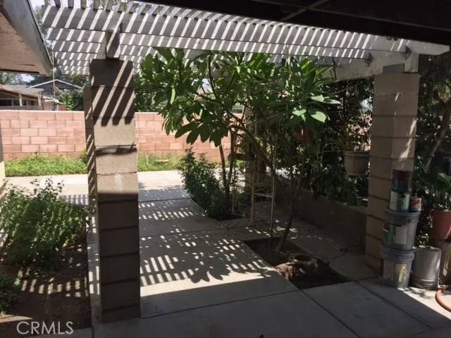 15787 Rose Avenue, Fontana, California 92337